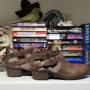 Ugg Patsy buckle booties
